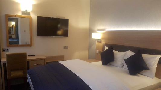 Classic Double Room | The Empress Hotel