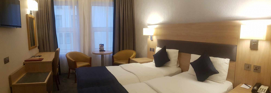 Classic Twin Room | The Empress Hotel